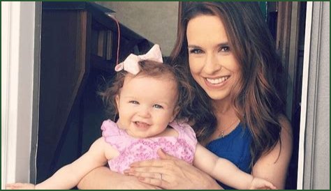 Lacey Chabert's Daughter: A Glimpse Into The Life Of A Young Star